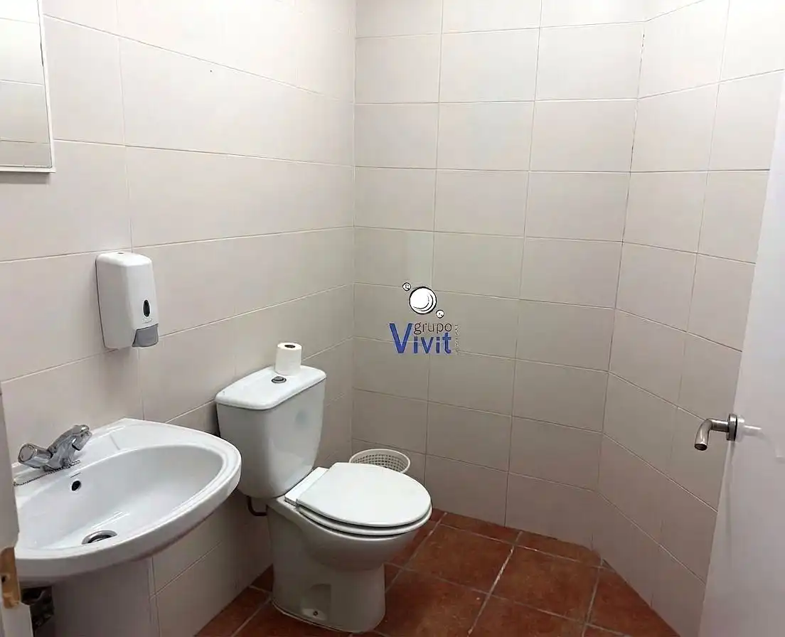 Gewerbefläche zum Verkauf in Nueva Alcalá, imagen 3