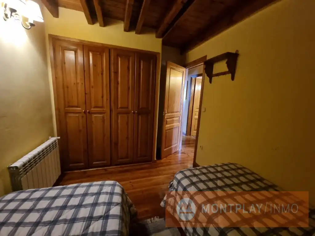 Detached homes for sale in Naut Aran