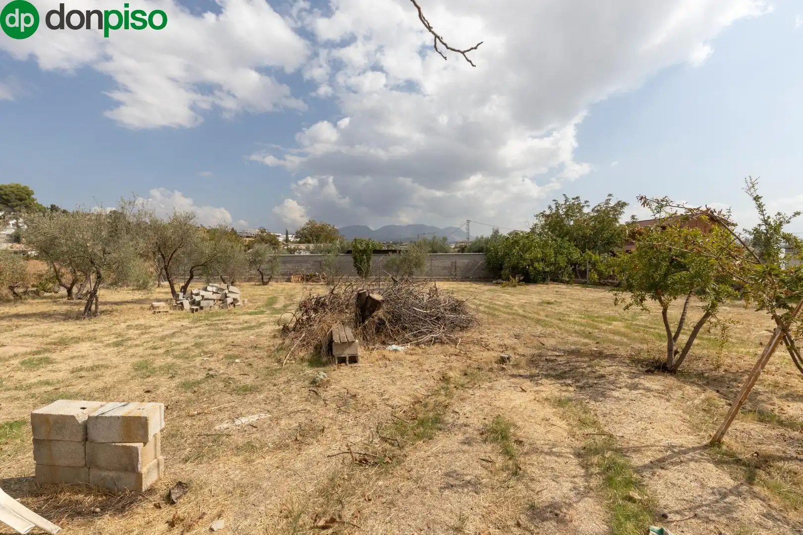 Country homes for sale in Avenida Avenida de Secanillo, Peligros