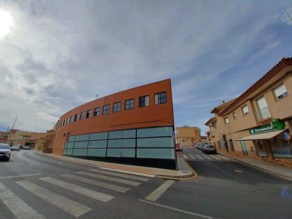 Local comercial en Venta en CL CL. MAYOR, ESQ. CUATRO AMIGOS, N.1, P.PB, Po.1  en Barrio de Peral - San Félix