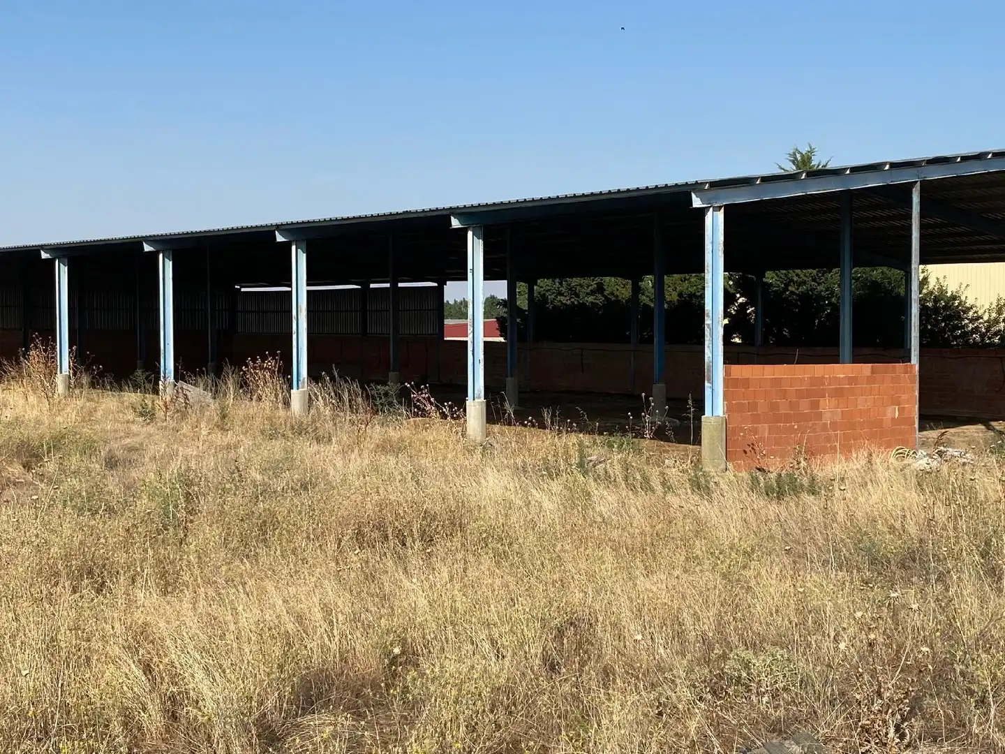 Vista exterior de Nau industrial en venda en Villamayor de Campos