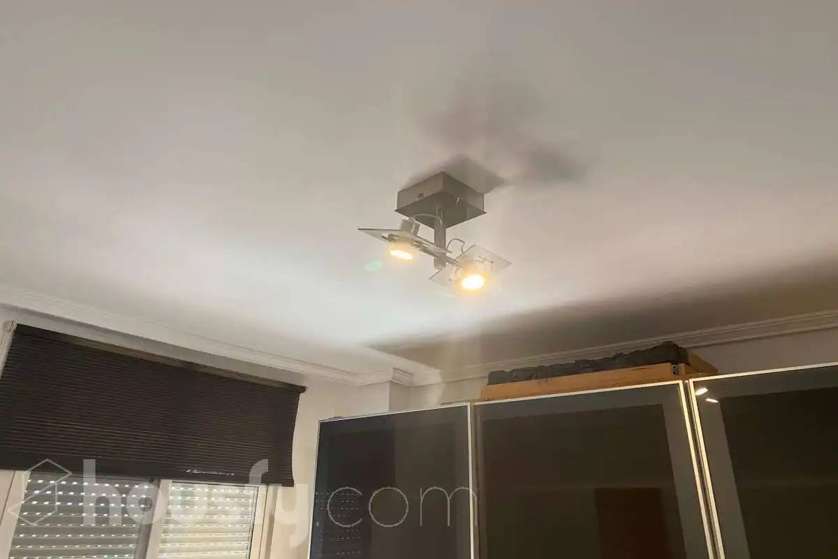 Schlafzimmer von Wohnung zur Miete in Sevilla mit Klimaanlage, Heizung und Terrasse