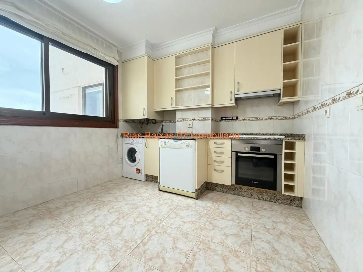 Piso en venta en Travesía de Vigo - San Xoán