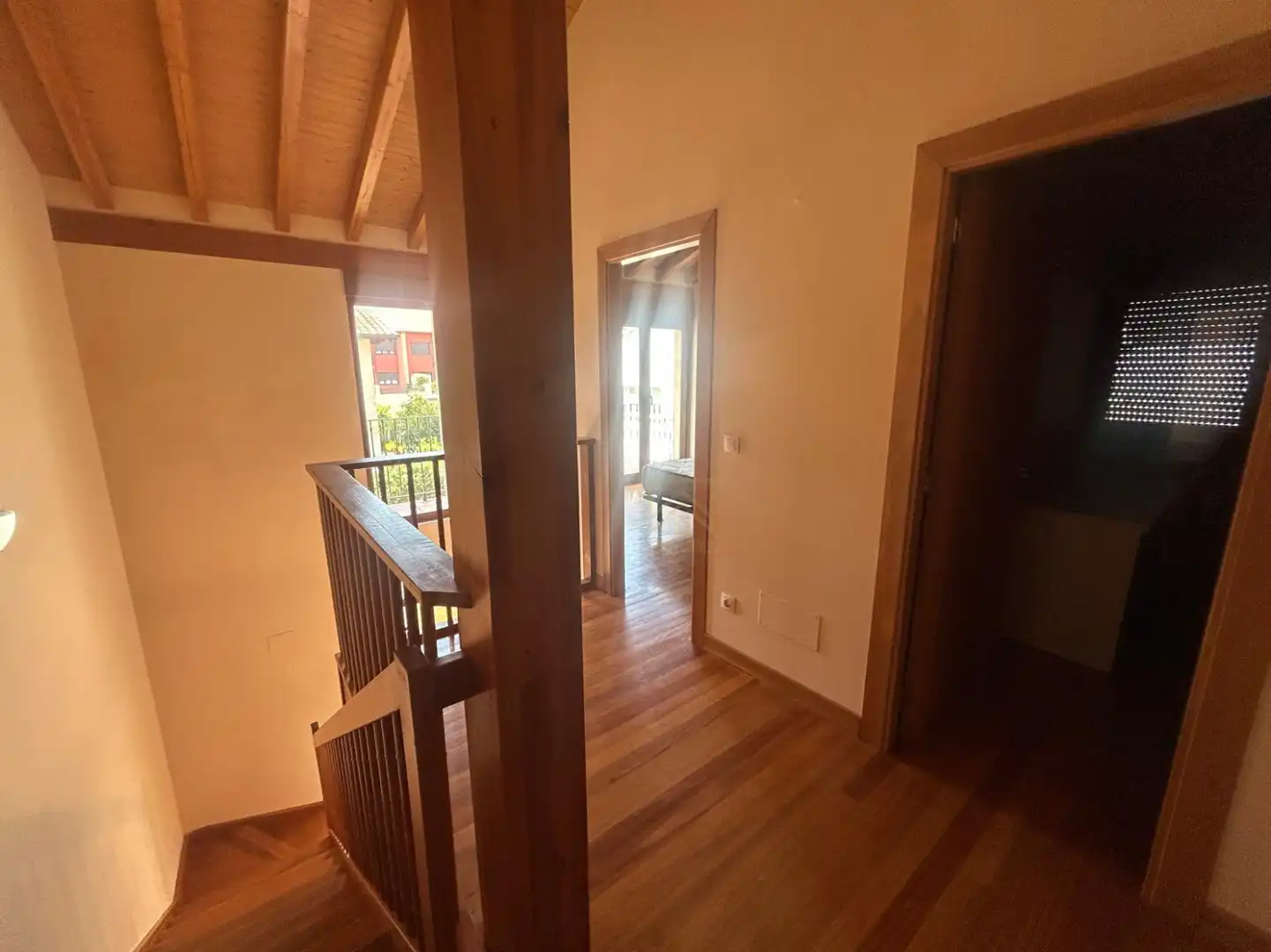Casa adosada de lloguer en Entrambasaguas amb Calefacció i Jardí privat
