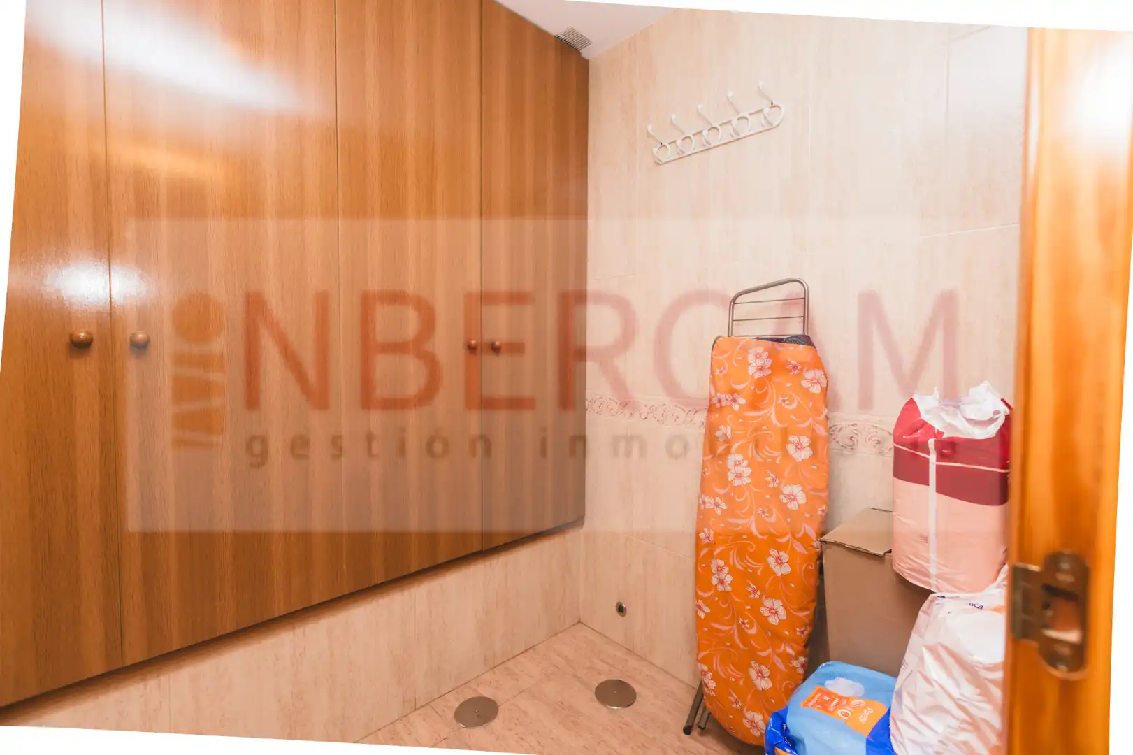 Wohnung zum Verkauf in El Ejido mit Klimaanlage, Terrasse und Möbliert