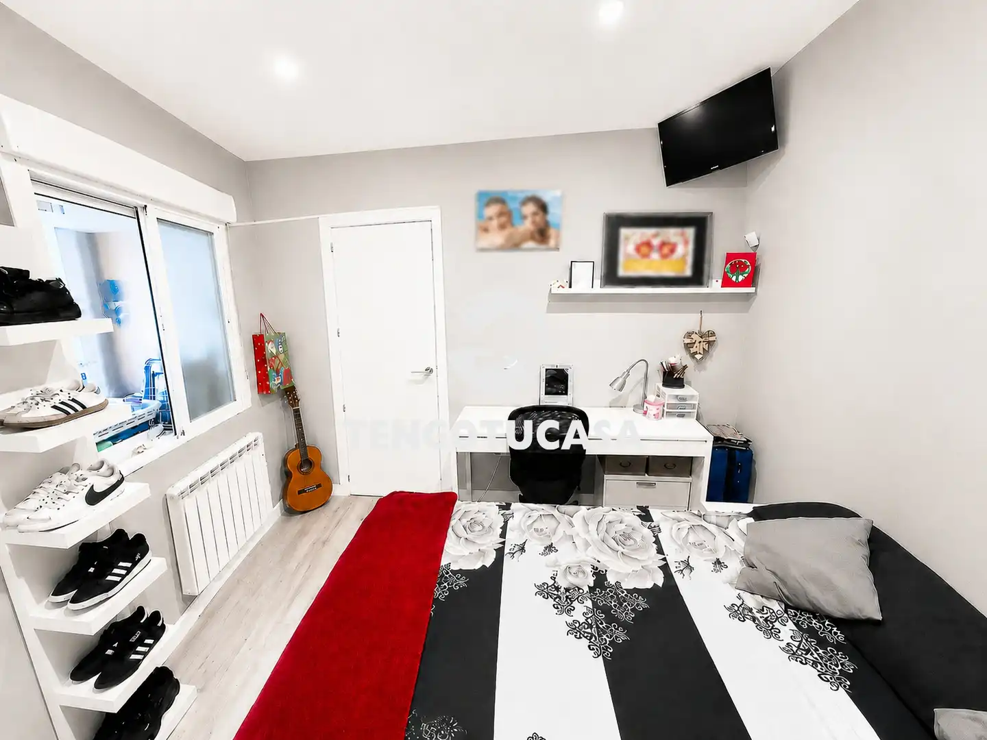 Bedroom of Flat for sale in Madrid