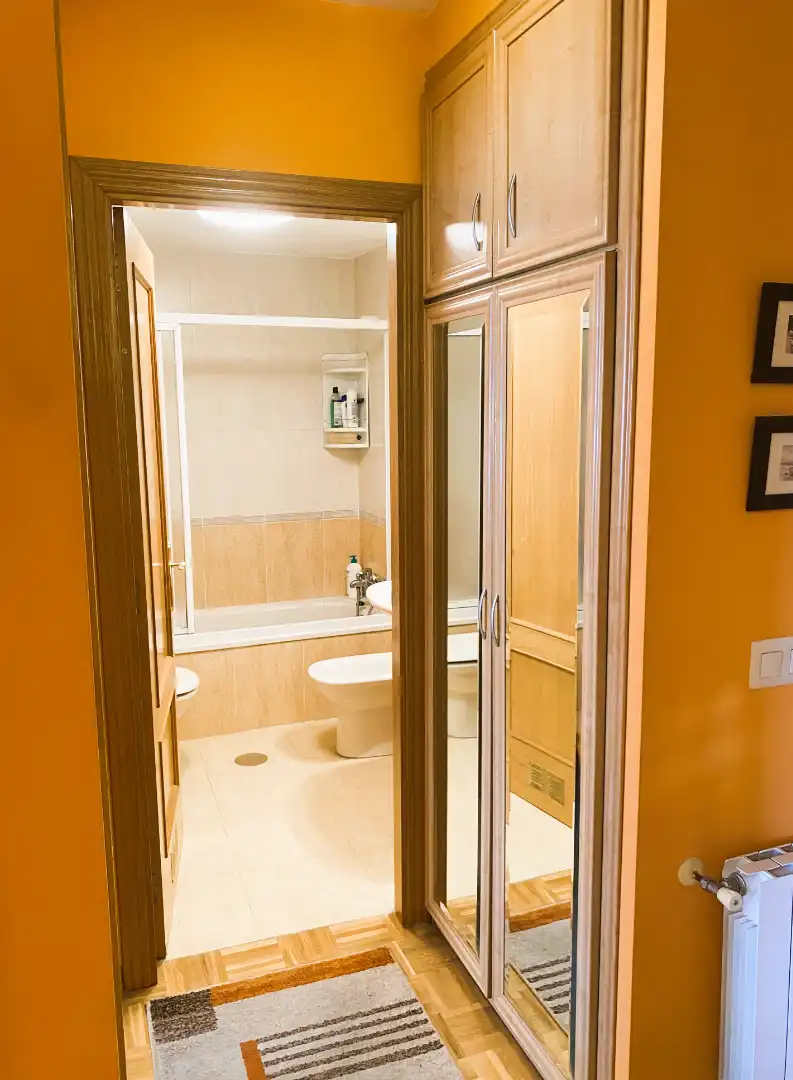 Bathroom of Flat for sale in Avilés  with Heating, Parquet flooring and Storage room