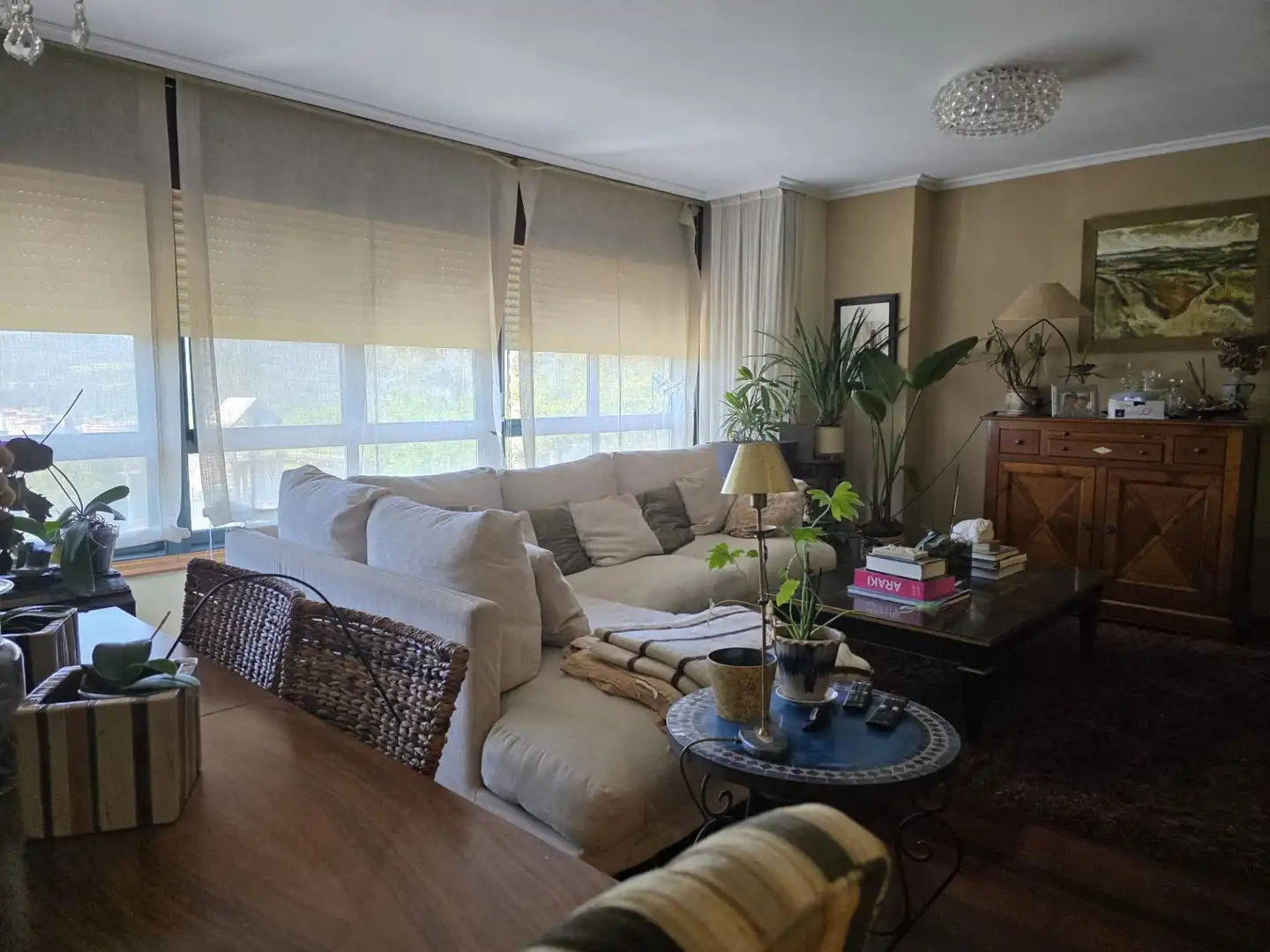 Sala de estar de Casa adosada en venta en Ponteareas con Calefacción, Jardín privado y Terraza