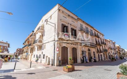 Vista exterior de Casa o xalet en venda en Torredembarra amb Calefacció, Terrassa i Traster