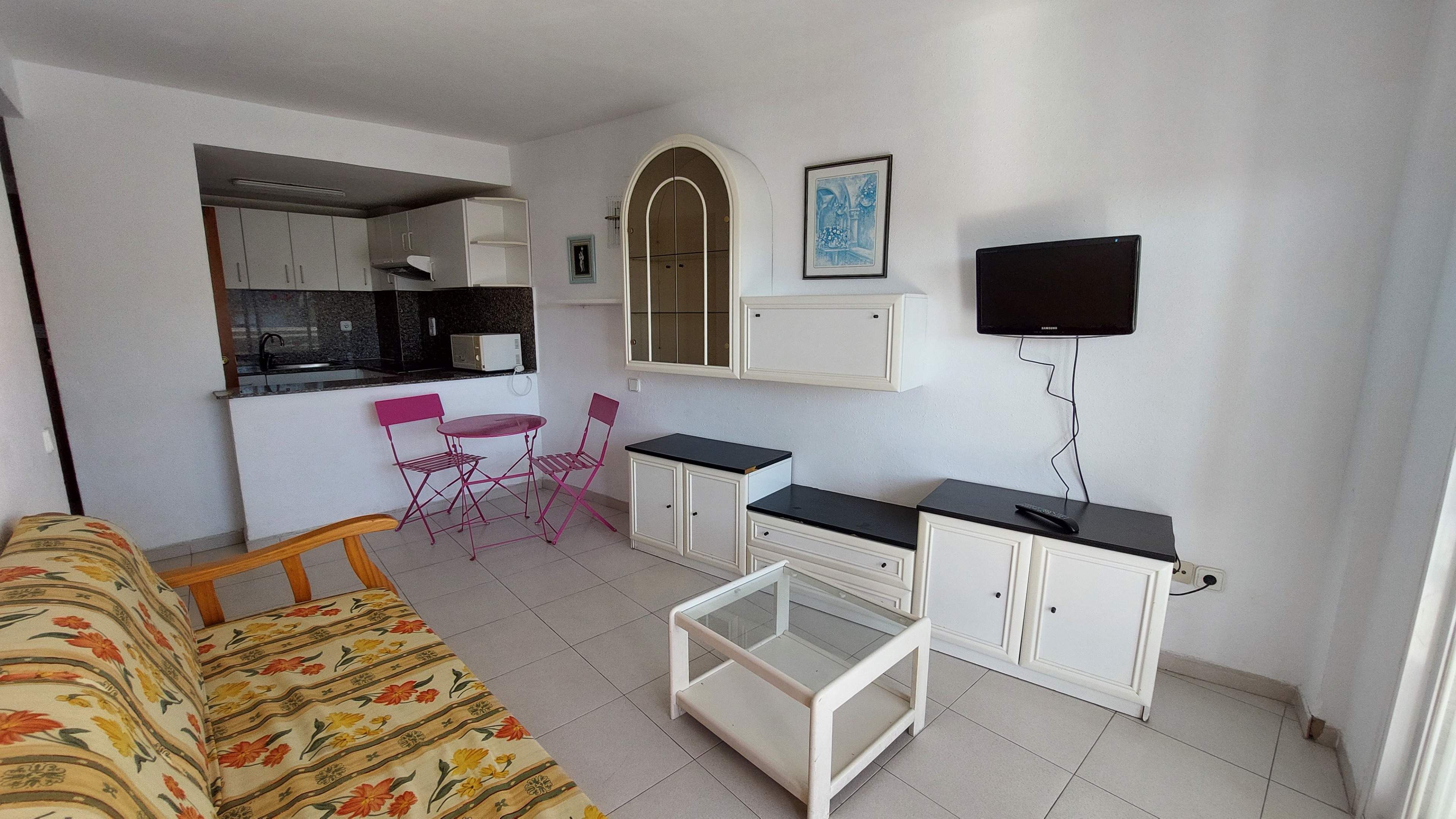 Sala d'estar de Pis en venda en Salou amb Jardí privat, Terrassa i Balcó