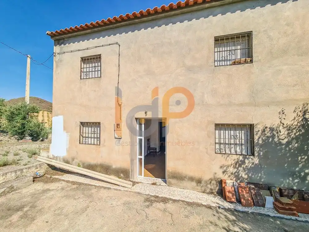 Vista exterior de Casa o xalet en venda en Lubrín amb Jardí privat