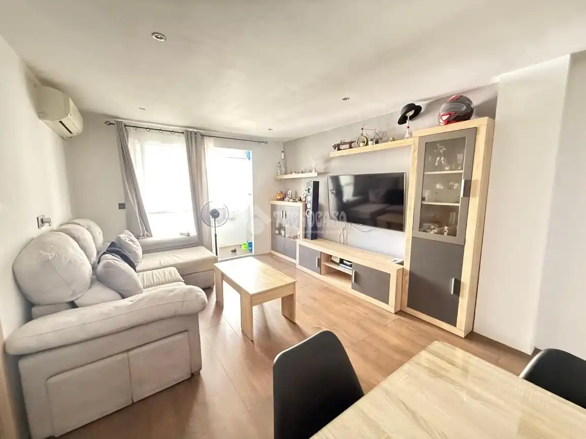 Wohnzimmer von Wohnung zum Verkauf in Huelva mit Klimaanlage und Heizung