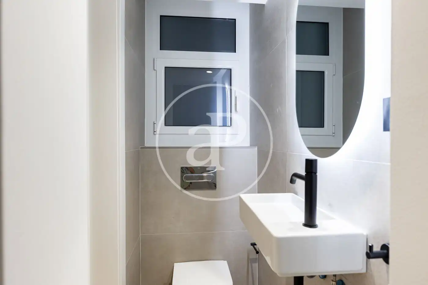 Baño de Piso en venta en Barcelona con Aire acondicionado y Calefacción