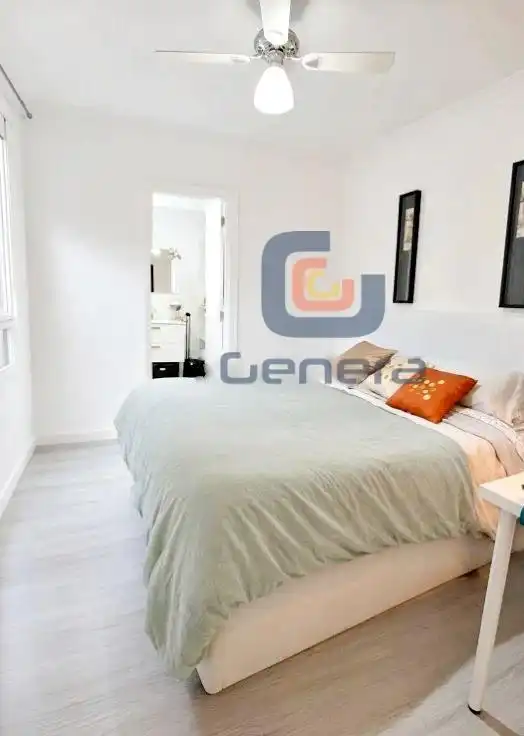 Habitación de Planta baja en venta en Elche / Elx con Aire acondicionado y Amueblado