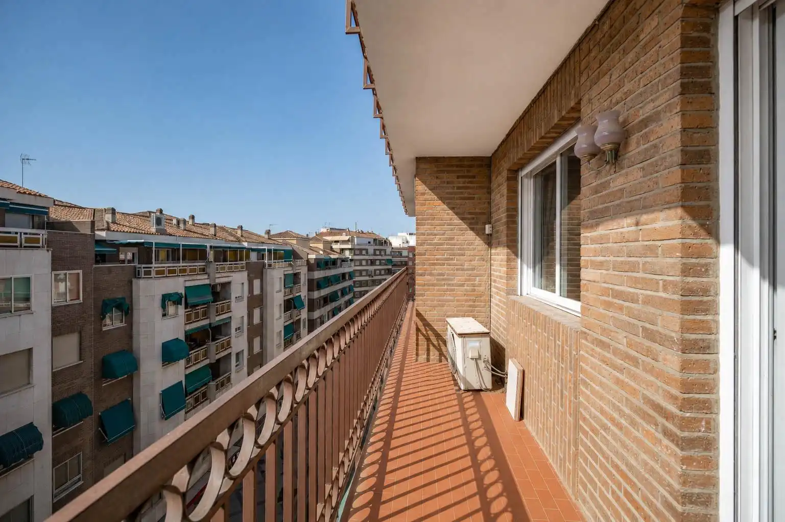 Flat for sale in Calle EMPERATRIZ EUGENIA, 6, Camino de Ronda