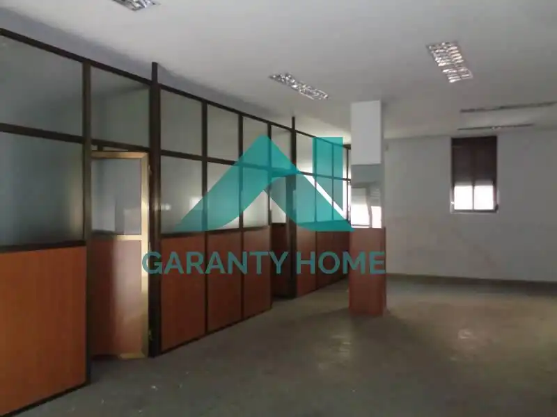 Local comercial en alquiler en Centro, imagen 7