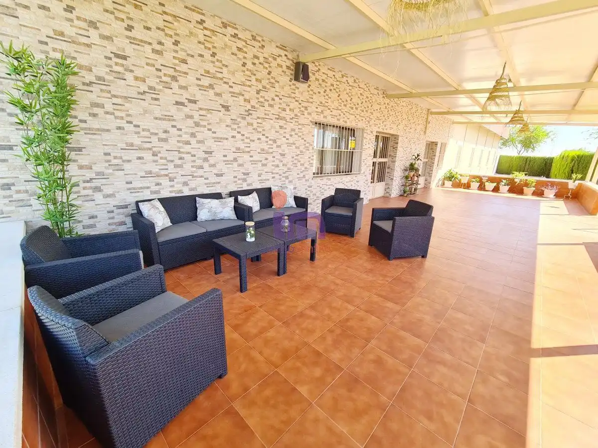 Casa rústica en venda a Valdepeñas, imagen 2
