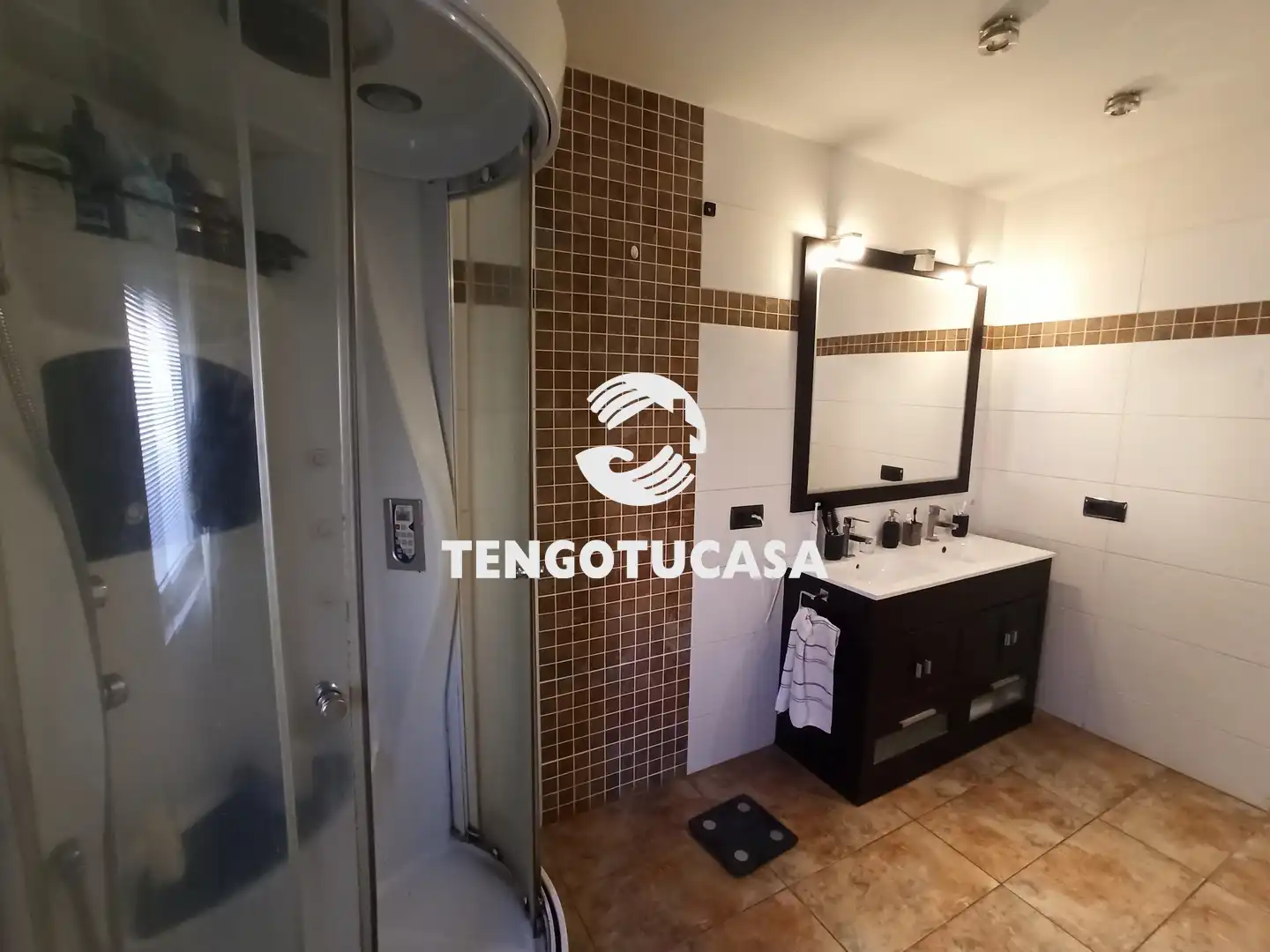 Baño de Piso de alquiler en Madrid con Aire acondicionado, Calefacción y Amueblado