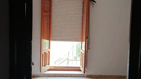Foto 2 de Casa adosada en venda a Calle Barriada del Puente, 44, La Paz - Las Américas, Linares
