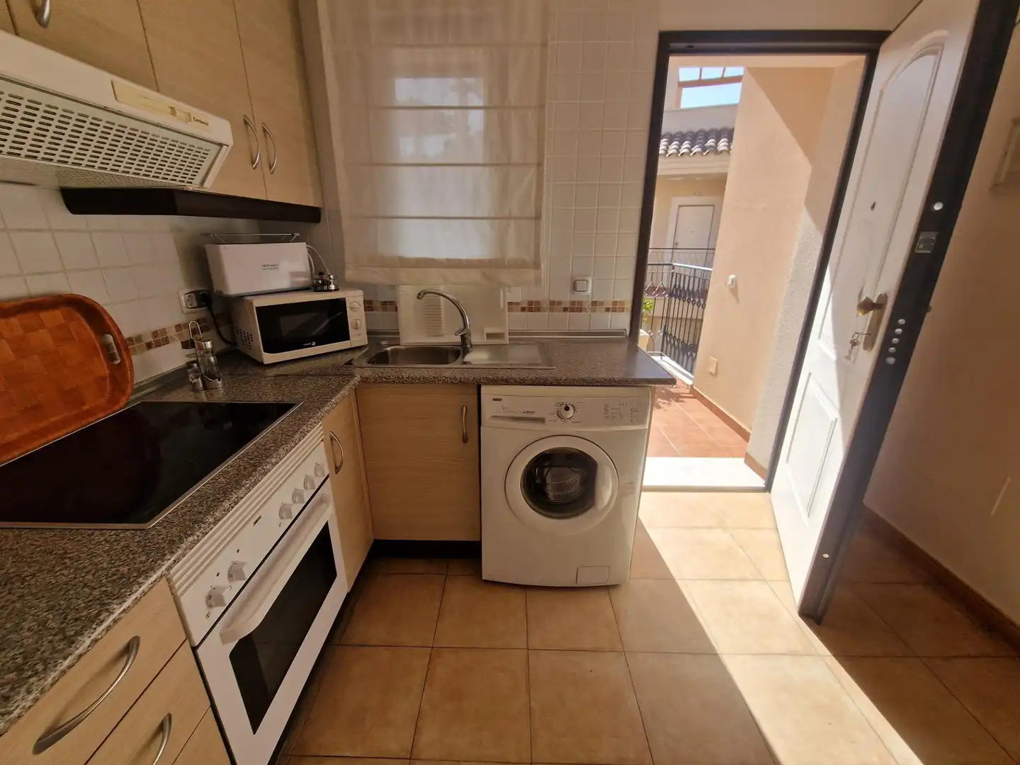 Cocina de Apartamento en venta en Águilas con Aire acondicionado, Jardín privado y Terraza