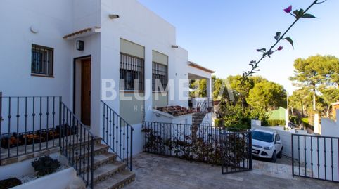 Villa a 500 metros de la playa de las Rotas en venta en Dénia, imatge 4