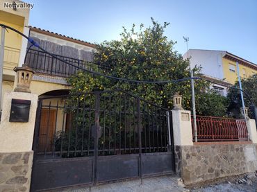 Maison avec balcon à vendre à Balina 17