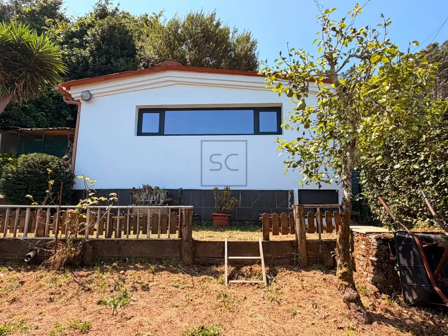 Vista exterior de Casa o chalet en venta en Ferrol con Jardín privado, Terraza y Amueblado