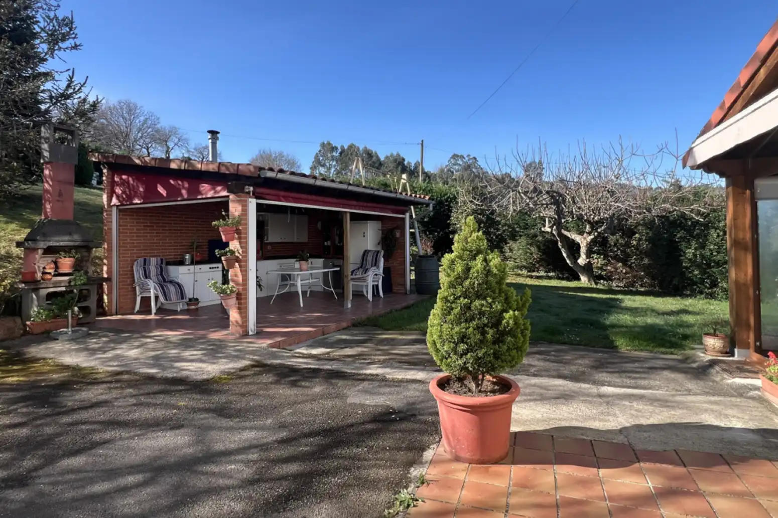 Garden of Houses for sale in Cartes  with Heating, Parquet flooring and Terrace