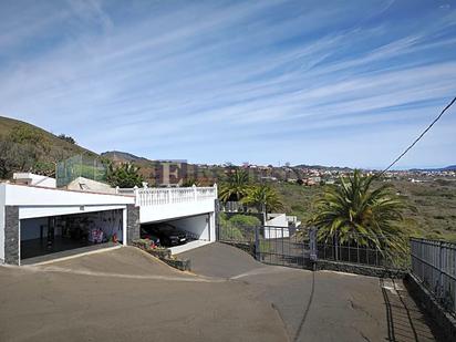 Vista exterior de Casa o xalet en venda en  Santa Cruz de Tenerife Capital amb Aire condicionat, Terrassa i Piscina