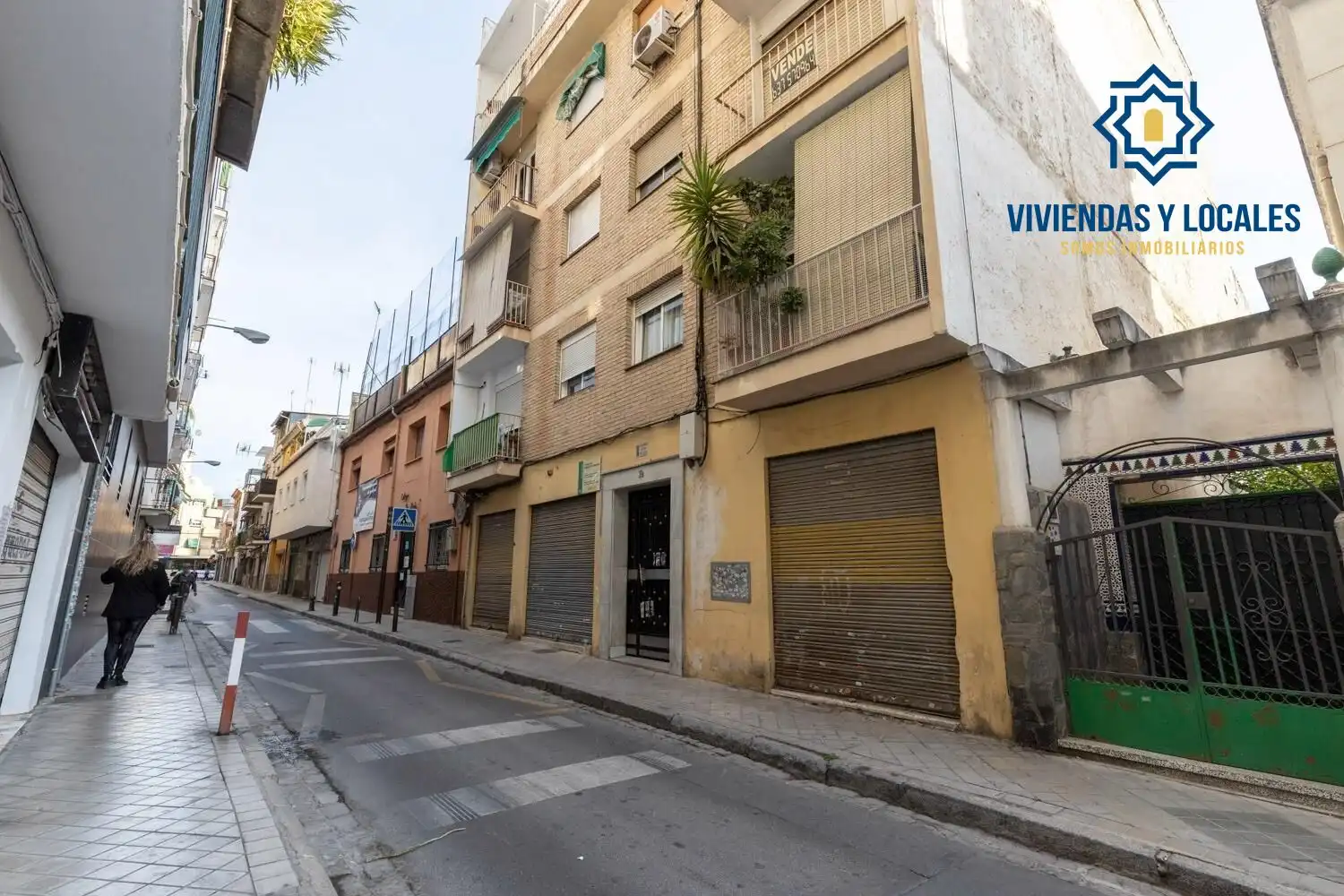 Vista exterior de Piso en venta en Granada con Aire acondicionado, Terraza y Balcón