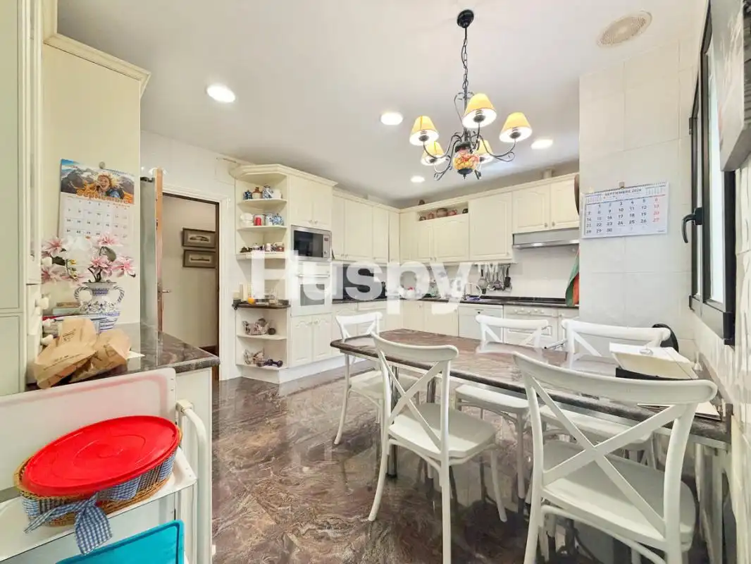 Piso con ascensor en venta en Calle del Aviador Zorita, imagen 21