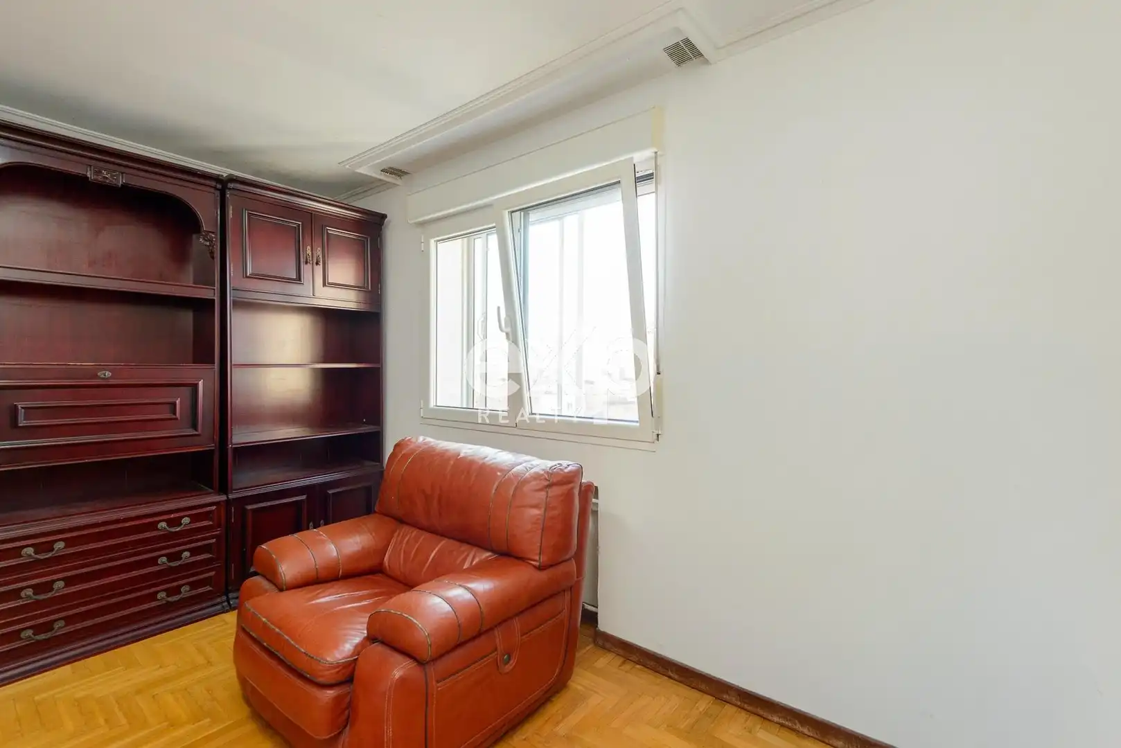 Habitación de Piso en venta en Gijón  con Calefacción y Amueblado