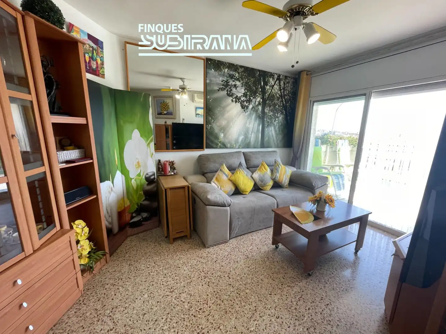 Sala d'estar de Àtic en venda en Calafell amb Jardí privat, Terrassa i Piscina comunitària