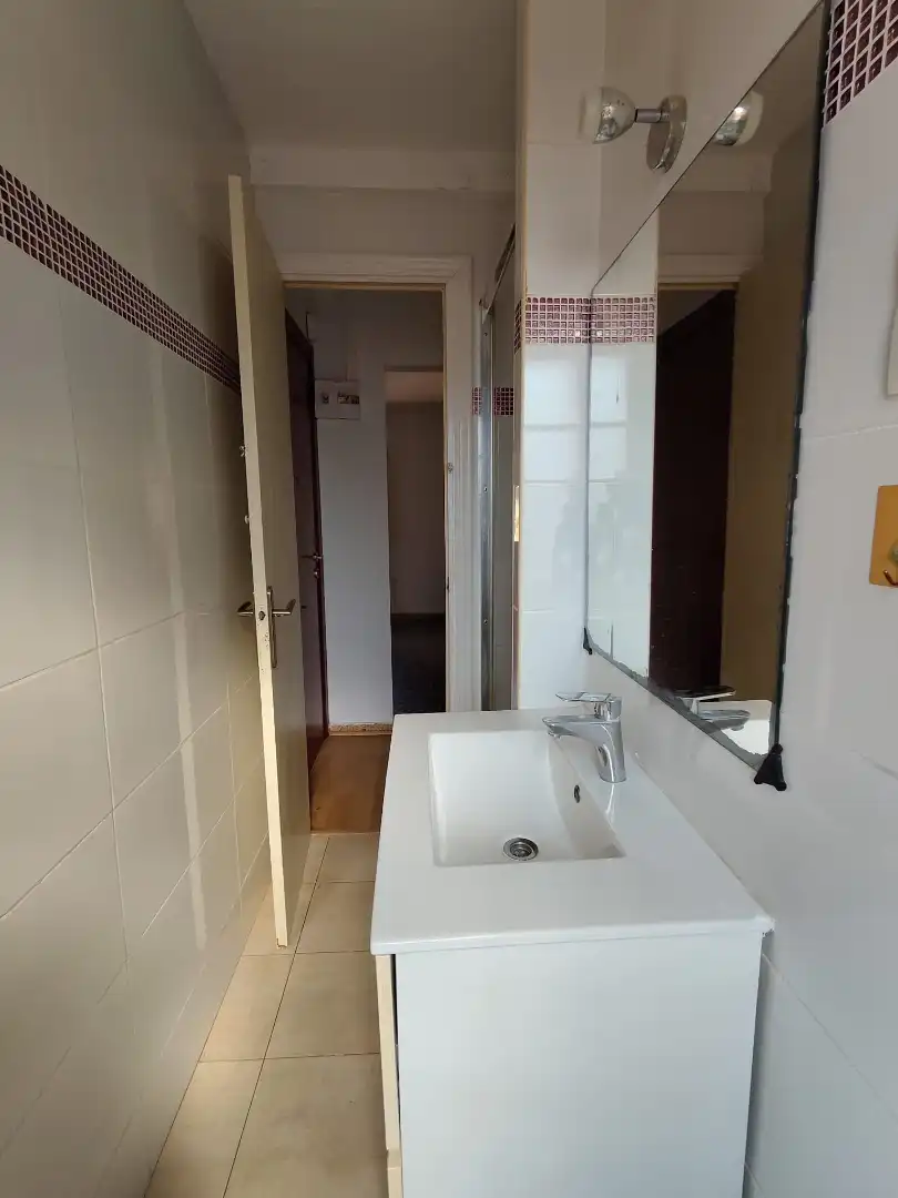 Bany de Pis en venda en Tarragona amb Parquet i Microones
