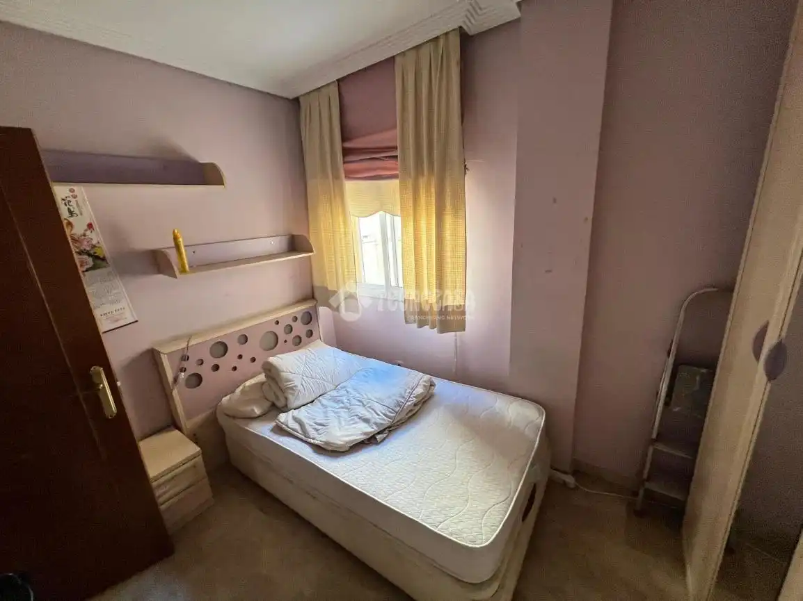Habitación de Piso en venta en Dos Hermanas con Terraza