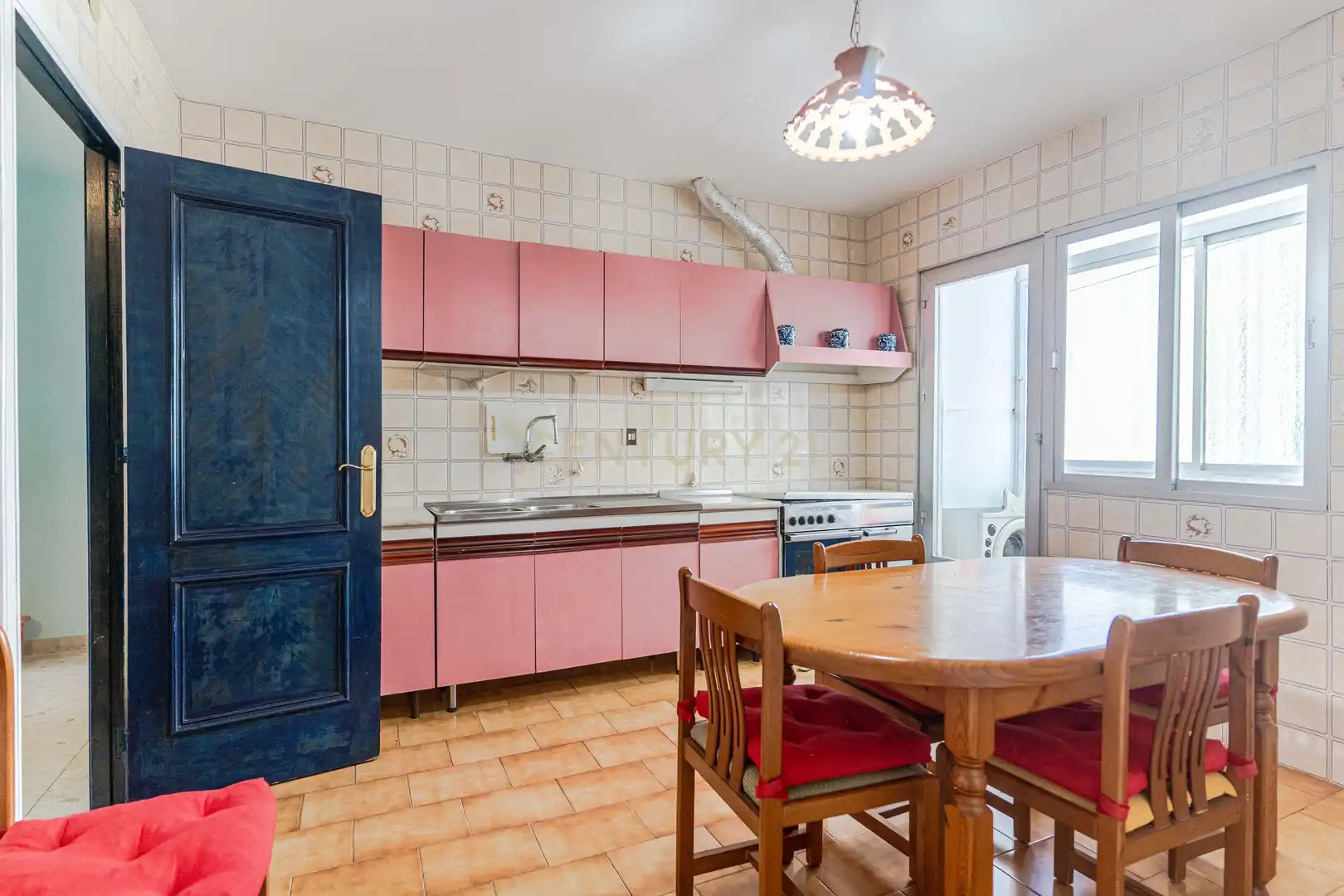 Cuina de Apartament en venda en La Taha amb Rentadora i Balcó