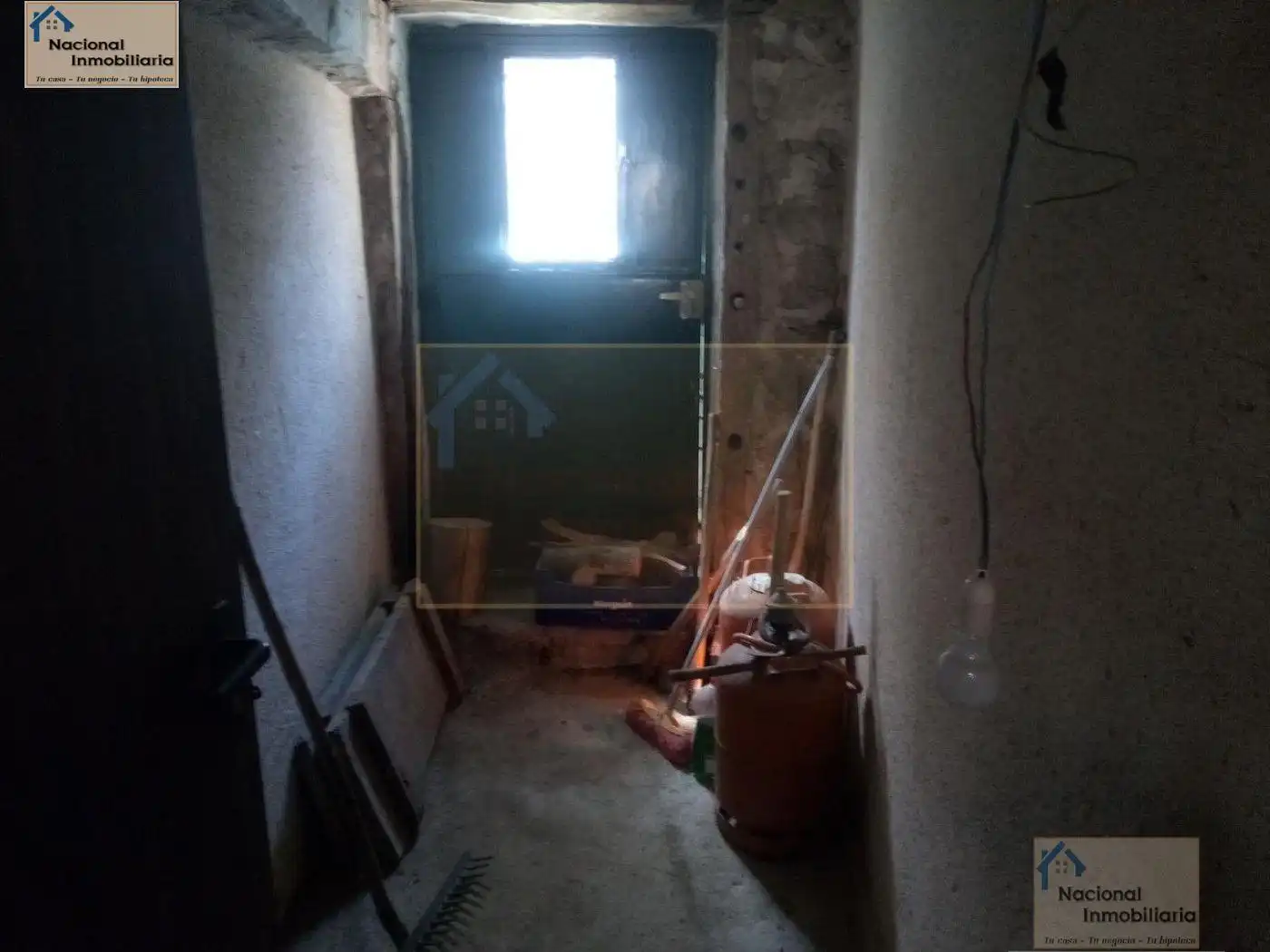 Casa o xalet en venda en Torre Val de San Pedro amb Calefacció, Moblat i Alarma