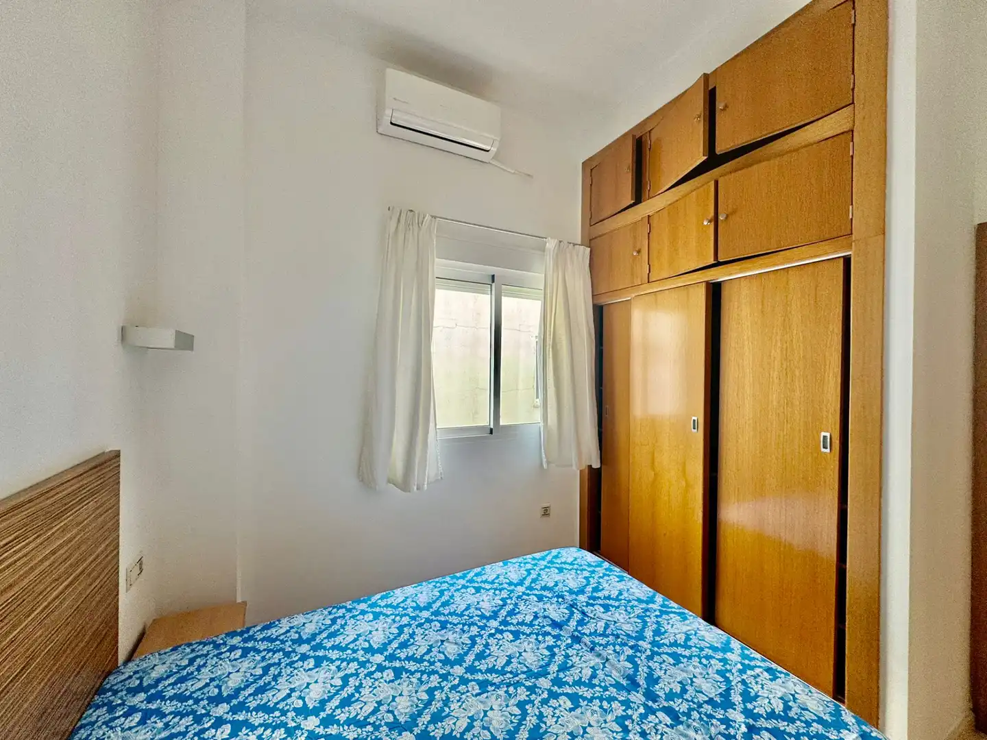 Habitación de Ático en venta en Fuengirola con Aire acondicionado, Calefacción y Terraza
