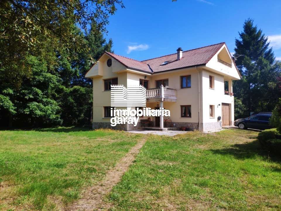 Casa o xalet en venda en Merindad de Sotoscueva amb Calefacció i Traster
