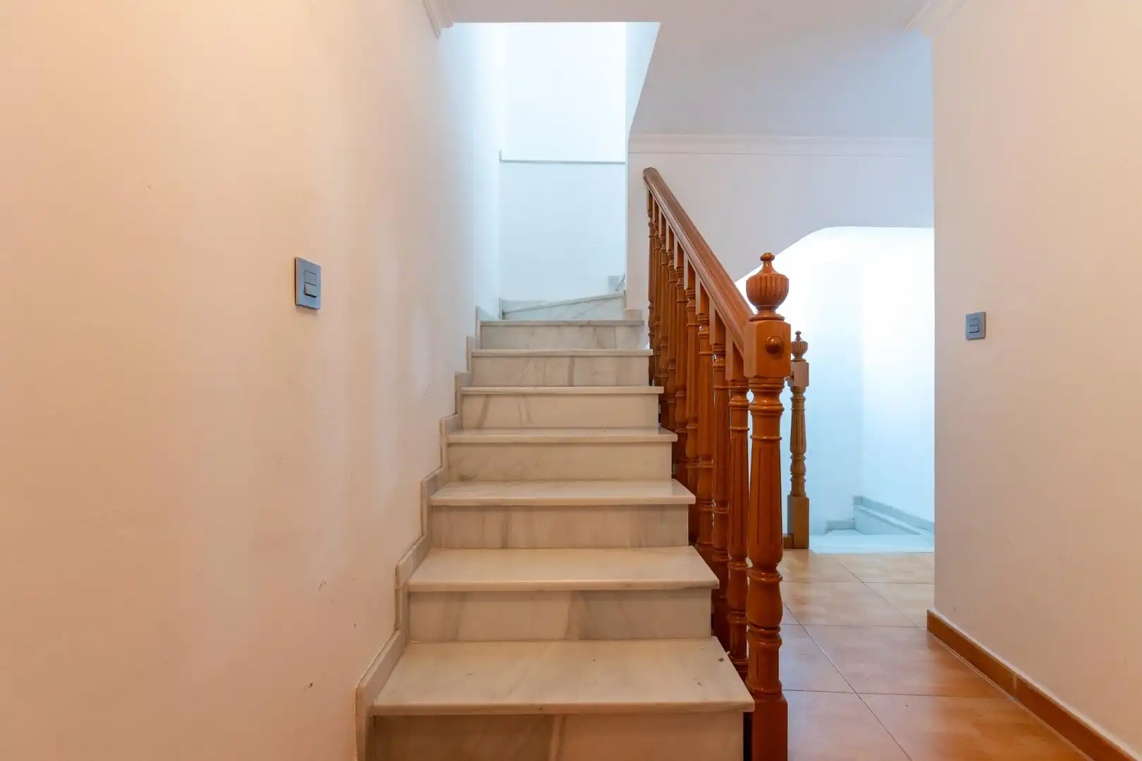Houses for sale in Almuñécar  with Air Conditioner, Terrace and Furnished