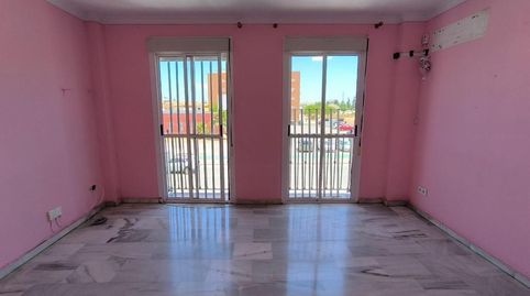 Foto 2 de Piso en venta en Francisco Garcia de la Fuente, Rinconada, La Rinconada