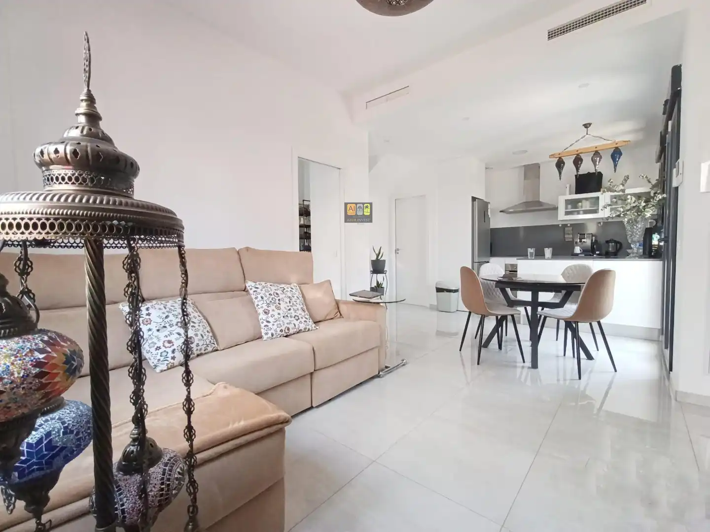 Sala d'estar de Casa adosada de lloguer en Polop amb Aire condicionat, Calefacció i Jardí privat
