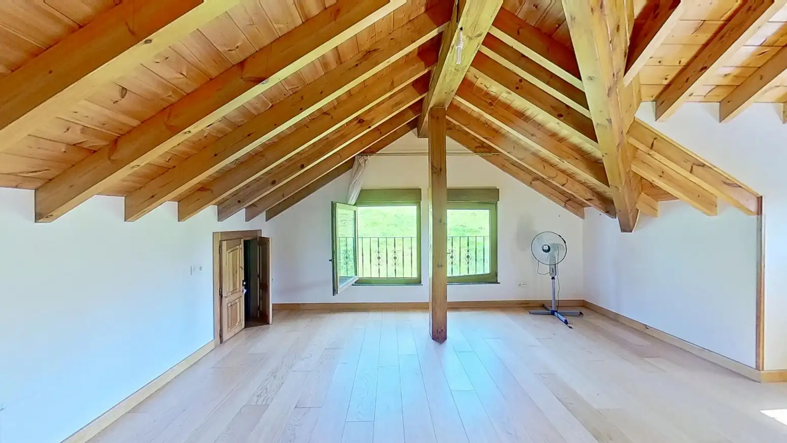 Casa o chalet en venta en Alfoz de Lloredo con Calefacción, Jardín privado y Parquet