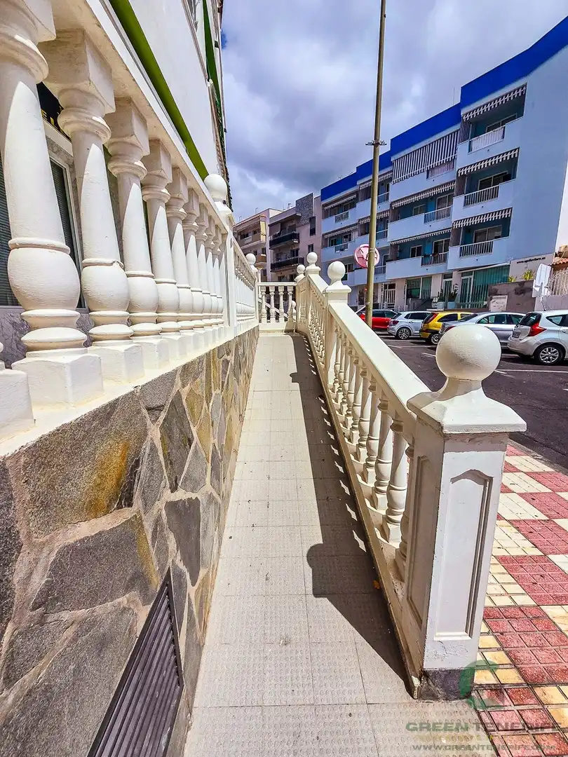 Locale commerciale in vendita a Av. Viera y Clavijo N° Ed. Mariano Pl:oo Pt:L 
 Adeje (Adeje) 
S/C de Tenerife, imagen 4