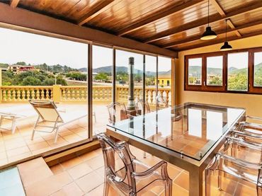 Casa con piscina en venta en Carrer Sant Gaietà
