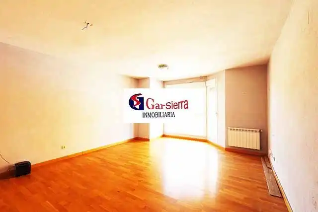 Habitación de Piso en venta en Valdemoro con Calefacción, Trastero y Piscina comunitaria