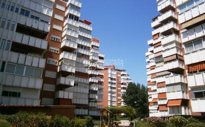 Vista exterior de Pis en venda en Móstoles amb Calefacció i Terrassa