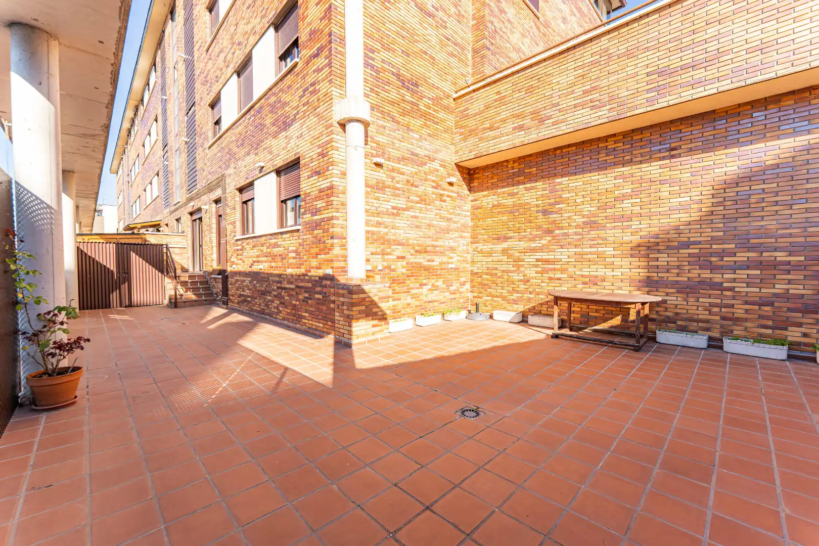 Terraza de Piso en venta en Arroyomolinos (Madrid) con Aire acondicionado, Calefacción y Jardín privado