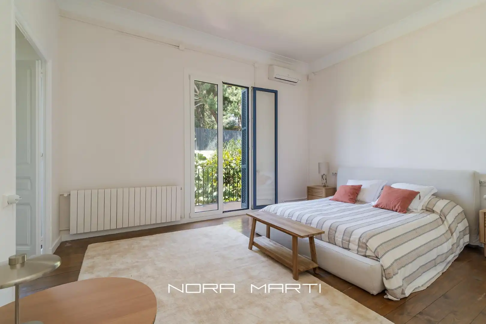 Schlafzimmer von Wohnung zur Miete in Barcelona mit Klimaanlage, Heizung und Privatgarten