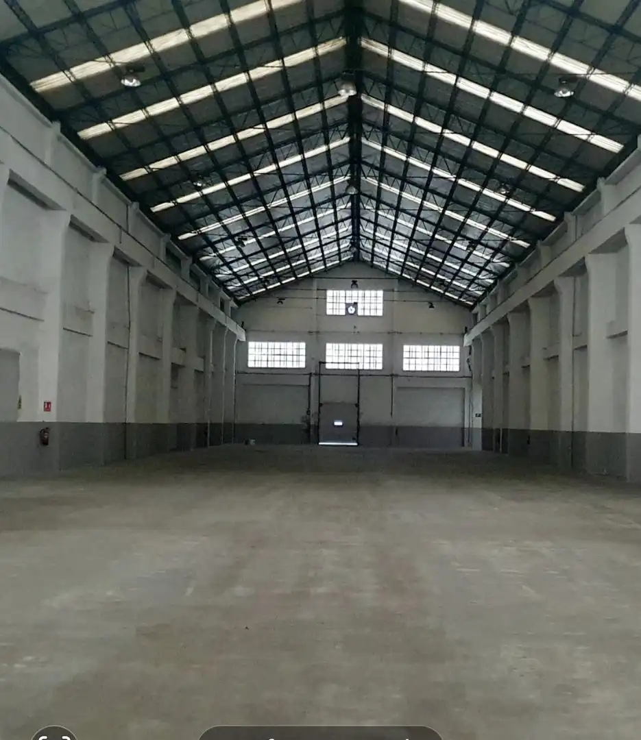 Nave industrielle à louer à Arrankudiaga / Zollo